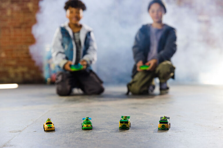 Teenage Mutant Ninja Turtles Remote Control Micro Shell Racers - Michelangelo