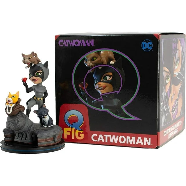 Qmx DC Catwoman - Q-Fig Elite Vinyl Figure (4 ) Fashions for Home