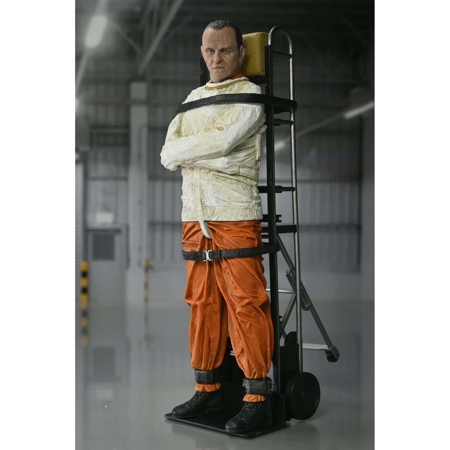 NECA Silence of The Lambs: Dr. Hannibal Lecter Masked Action Figure with Interchangeable Heads and Mask (7")