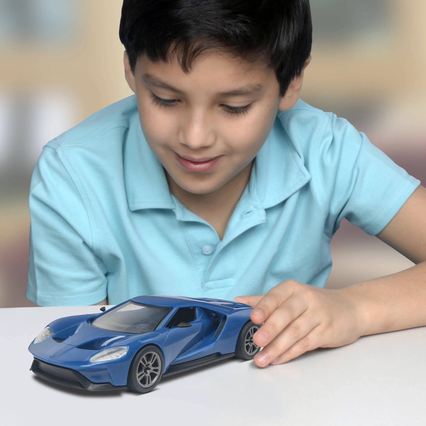 Revell - 2017 Ford GT Plastic Model Kit