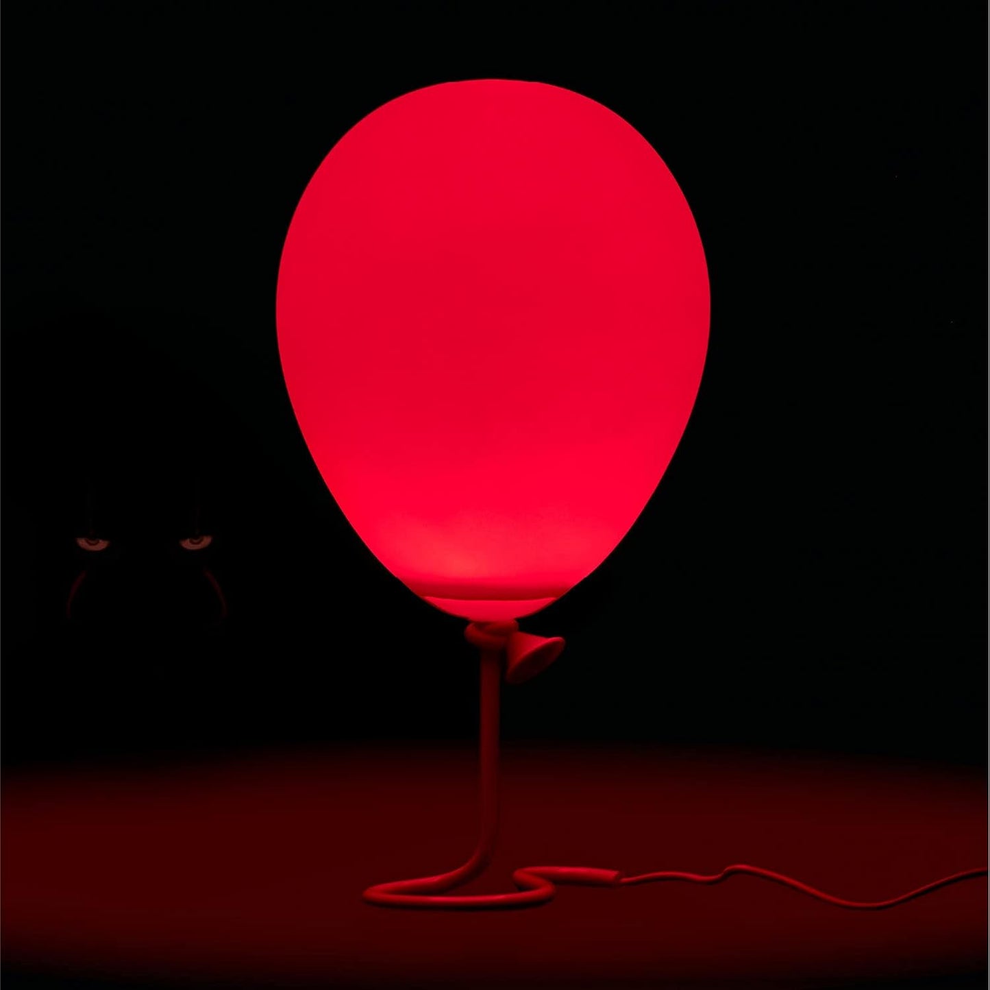 Pennywise Red Balloon Lamp - Pennywise Merchandise - Fashions for Home
