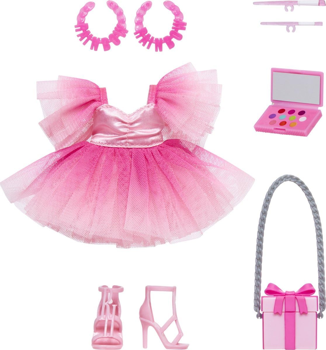 Rainbow High Fashion Pack, Assorted Pack Includes 1 Random Outfit w/Shoes, Jewelry and Play Accessories. Which Outfit Will You Get? Mix & Match to Create Tons of Fun Looks. Kids Toy Gift Ages 4-12