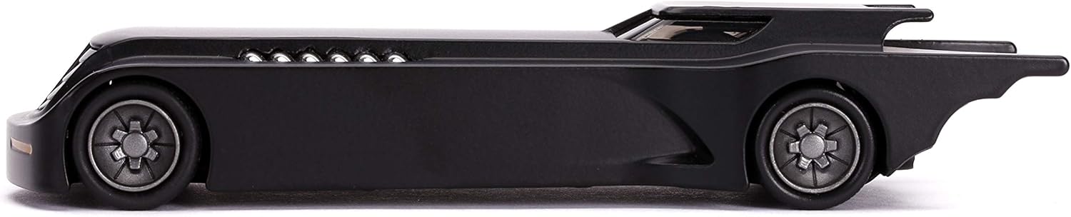 Jada Toys DC Comics Batman: The Animated Series & Batmobile 1:32 Die - Cast Vehicle with Figure