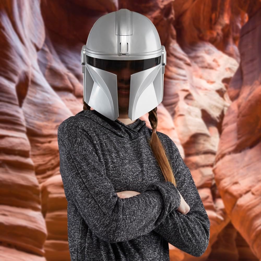 STAR WARS The Mandalorian Electronic Mask - Fashions for Home