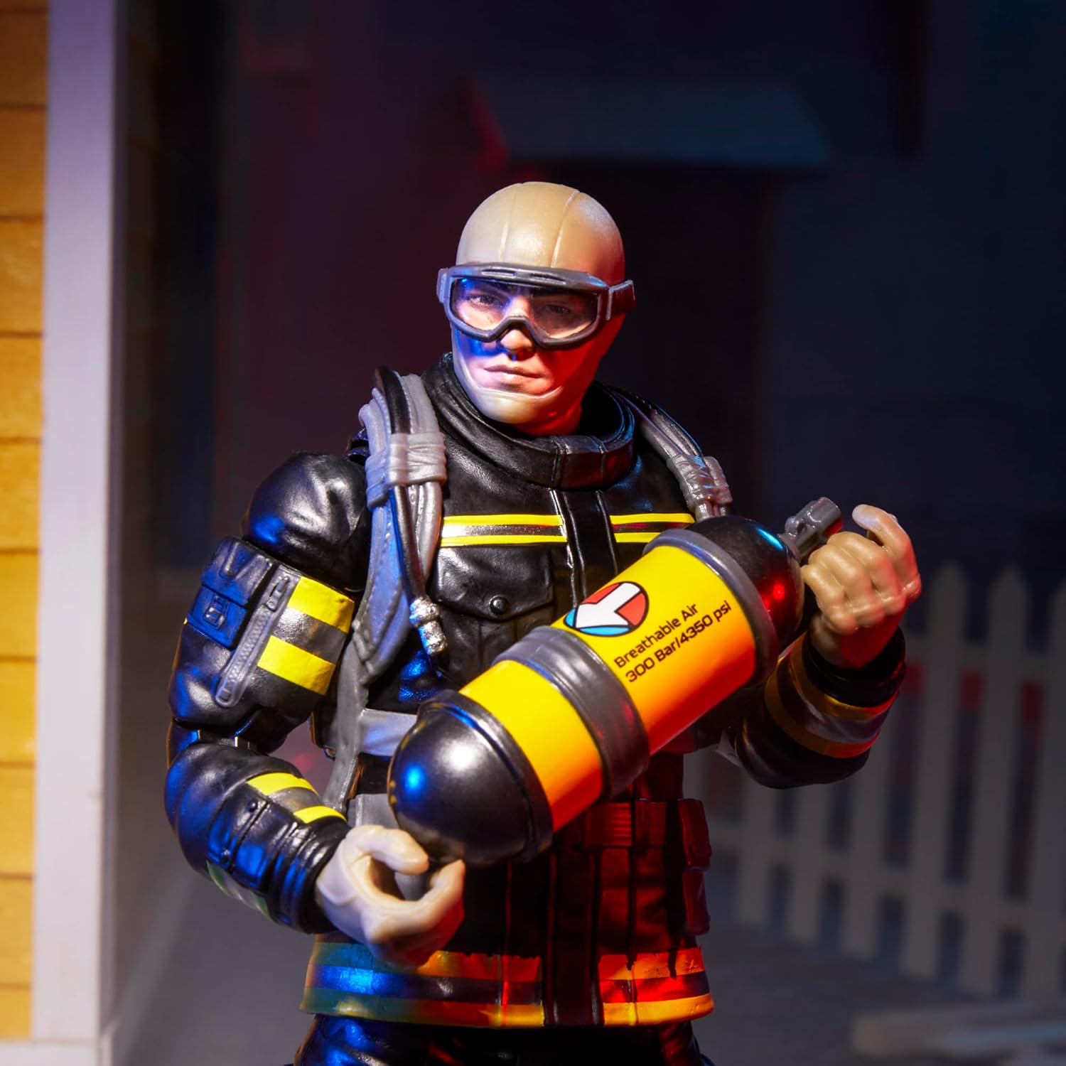 G.I. Joe Classified Series Legacy Collection - Search & Rescue Firefighter, Collectible 6 Inch Action Figure with 14 Accessories