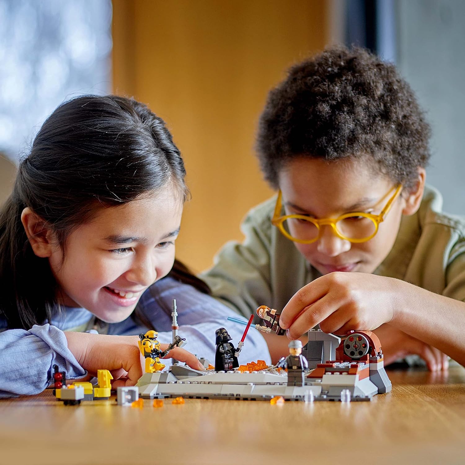 LEGO Star Wars OBI-Wan Kenobi vs. Darth Vader 75334 Building Toy Set - Features 4 Minifigures with Lightsabers for Buildable Battles, Great Collectible Gift for Kids, Boys, and Girls Ages 8+