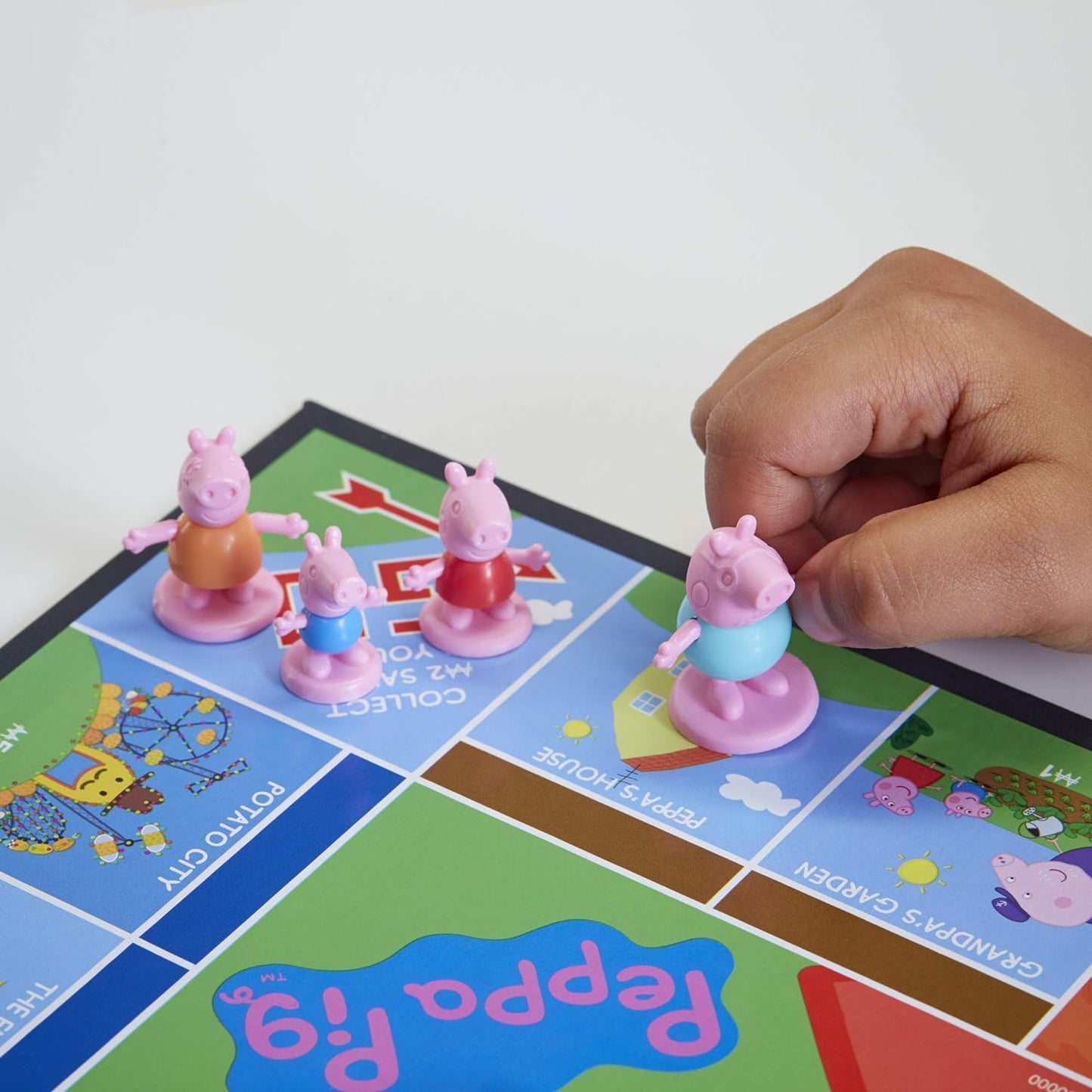 Hasbro Gaming Monopoly Junior: Peppa Pig Edition Board Game - Fashions for Home