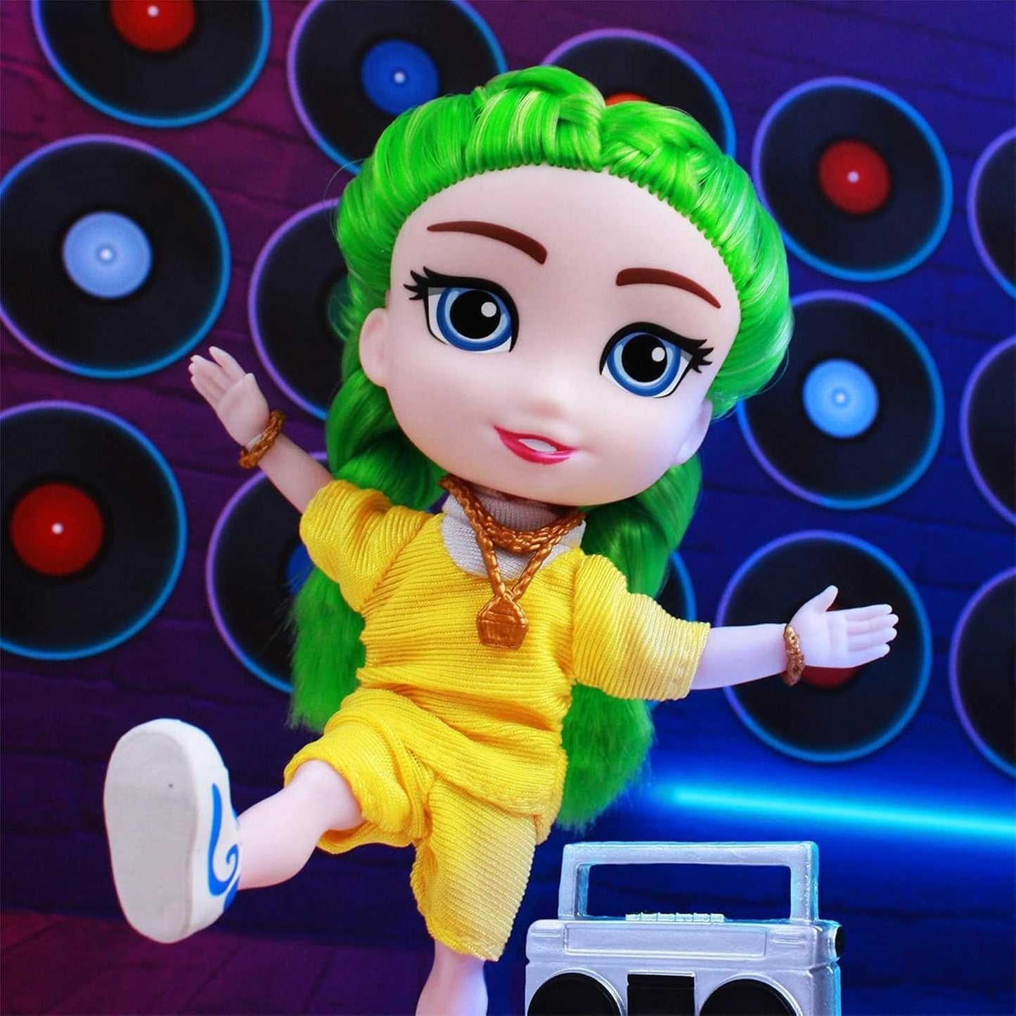 The Loyal Subjects - for Keeps - Ella Girl with Cupcake Keepsake Lime Hair 5" Fashions for Home