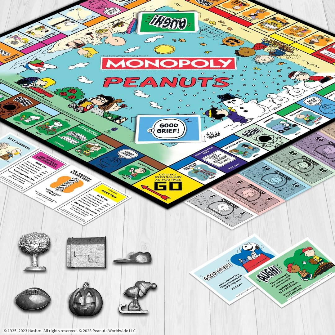 Monopoly Peanuts Board Game, Play as Snoopy on Sled, Baseball Cap, Kite Eating Tree & More, Officially Licensed and Collectible Monopoly Game Based On The Famous Comic Strip Peanuts