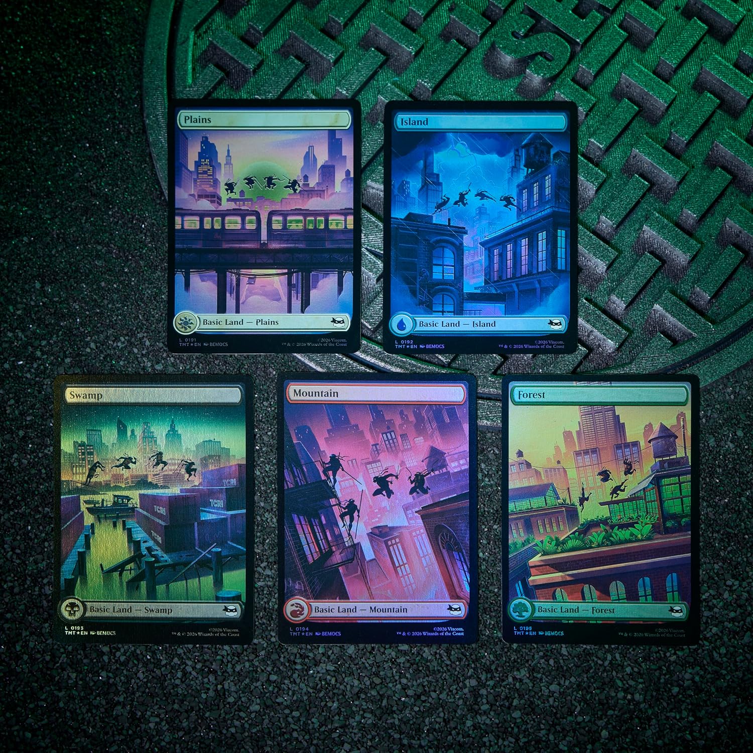 Magic: The Gathering | Teenage Mutant Ninja Turtles - Bundle | 9 Play Boosters, 30 Lands, Foil Alt-Art Promo Card Fashions for Home