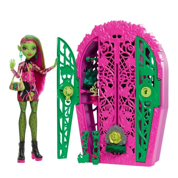 Monster High Skulltimate Secrets Garden Mysteries Playset, Venus McFlytrap Doll with 19+ Surprises