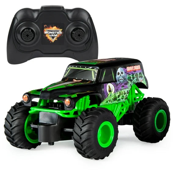 Monster Jam, Official Grave Digger Remote Control Monster Truck, 1:24 Scale, 2.4 GHz, Kids Toys for Boys and Girls Ages 4 and