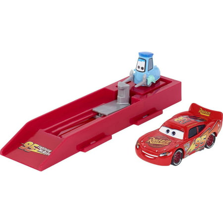 Disney And Pixar’s Cars Die-Cast Vehicle Launchers