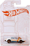 Hot Wheels 2020 Pearl and Chrome 5/6 - '68 Corvette Gas Monkey Garage (White)