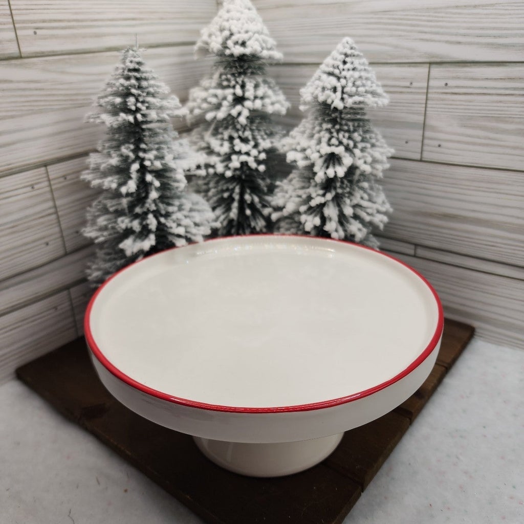 red-white-cake-stand