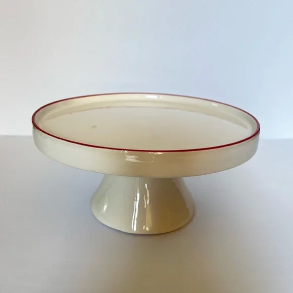 red-white-cake-stand