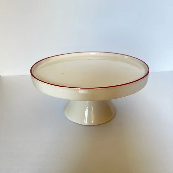 red-white-cake-stand