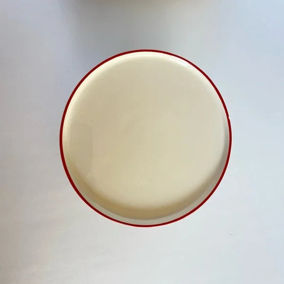 red-white-cake-stand